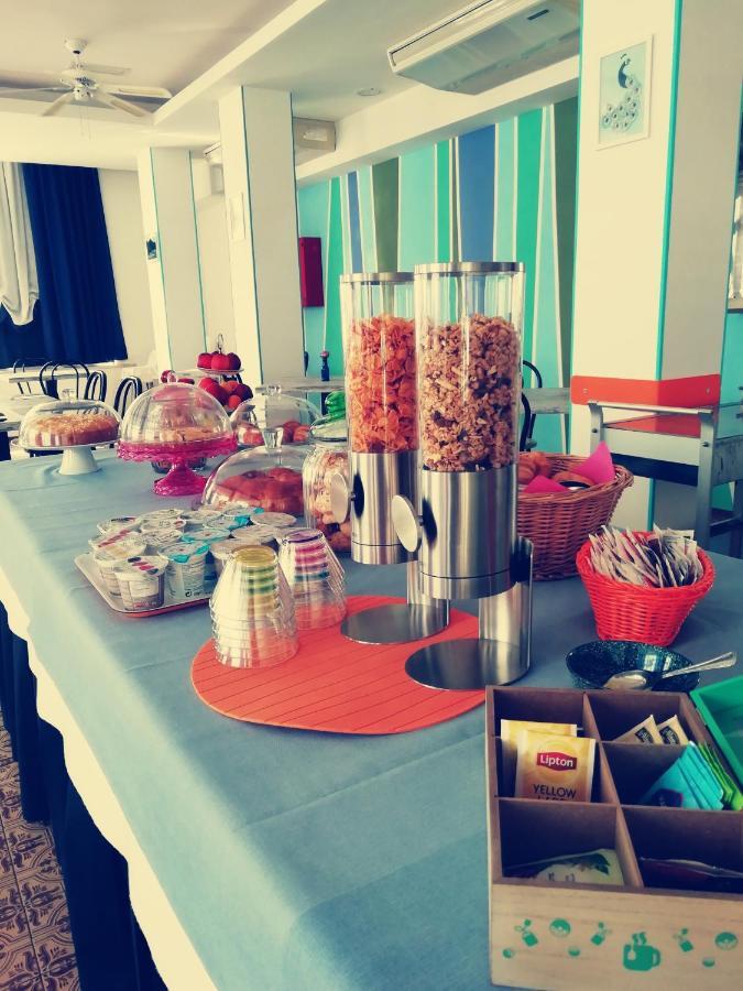 Hotel Goldene Rose Rimini Dış mekan fotoğraf