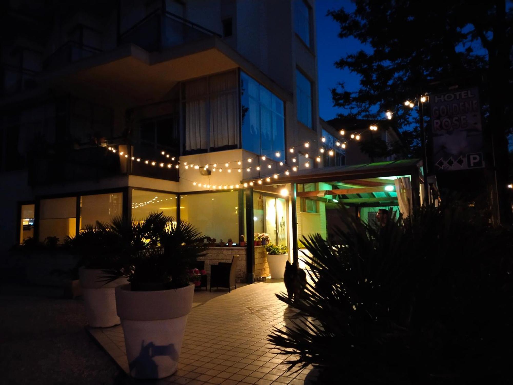 Hotel Goldene Rose Rimini Dış mekan fotoğraf
