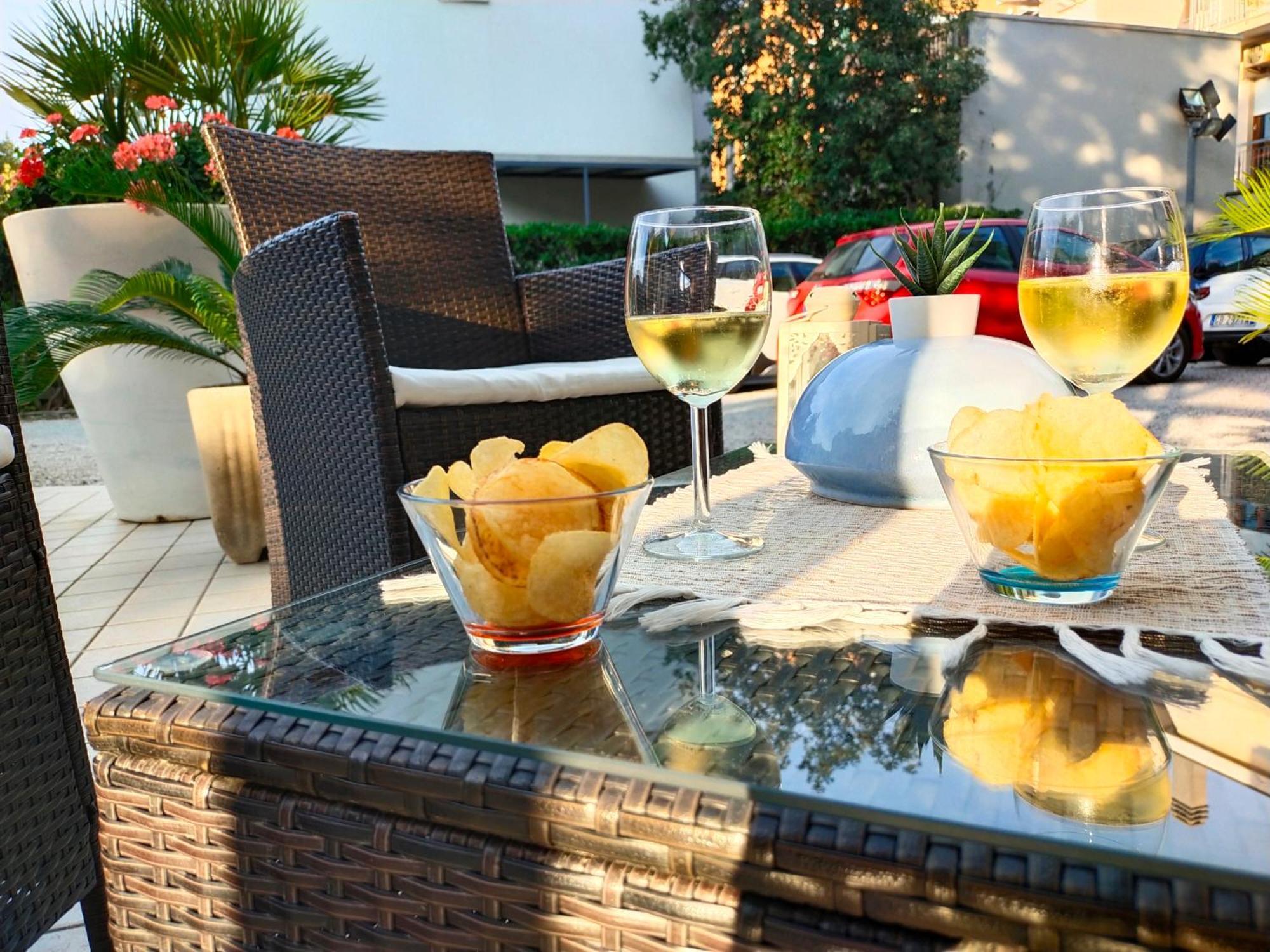 Hotel Goldene Rose Rimini Dış mekan fotoğraf